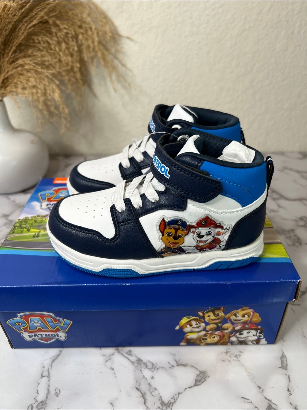PAW PATROL HIGH TOP - TODDLER SIZE 10 - Picture 3 of 9